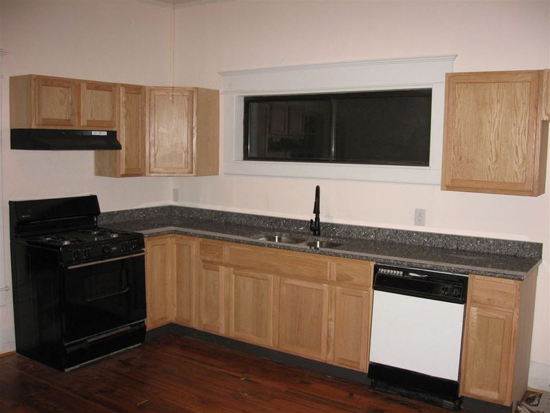 917 Berkeley St, Durham, NC 27705
