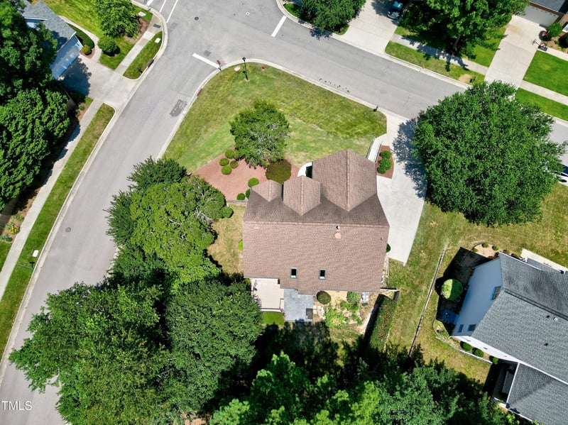 917 Haddon Hall Dr, Apex, NC 27502