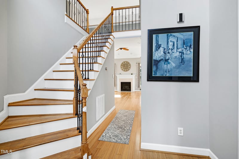 917 Haddon Hall Dr, Apex, NC 27502