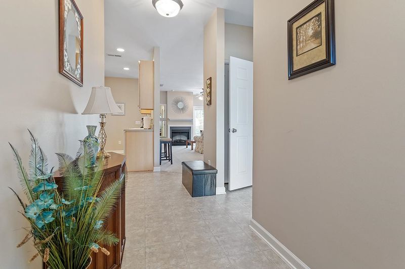 917 Linen Dr, Morrisville, NC 27560