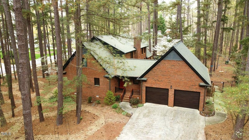 917 Queensferry Rd, Cary, NC 27511