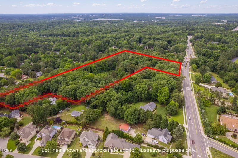 917 Reedy Creek Rd, Cary, NC 27513