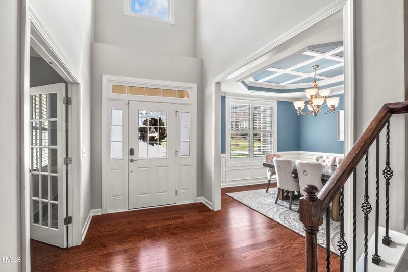 917 River Song Pl, Cary, NC 27519