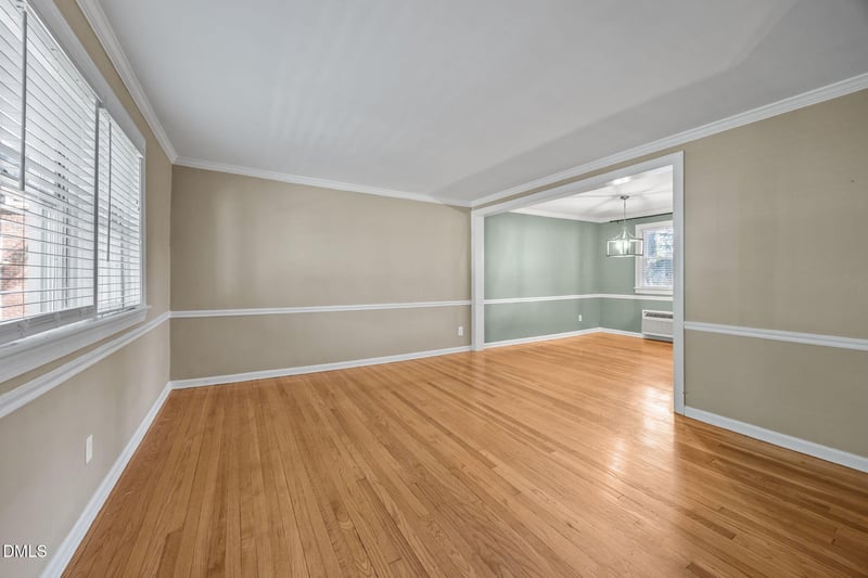 917 Saint Marys St, Raleigh, NC 27605