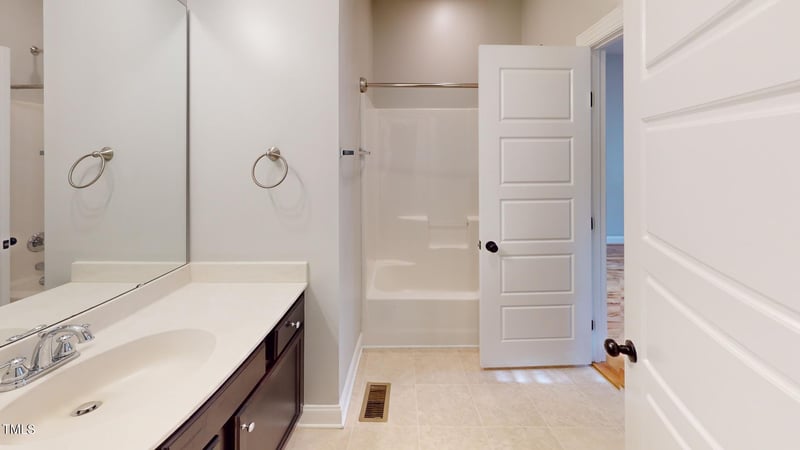 918 Chaney Rd, Raleigh, NC 27606