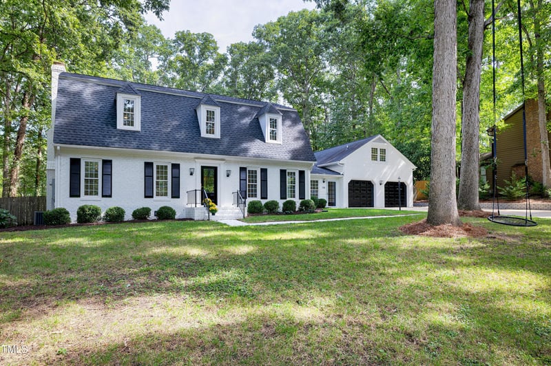 918 Collins Dr, Raleigh, NC 27609