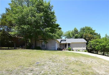 918 Dandridge Dr, Fayetteville, NC 28303