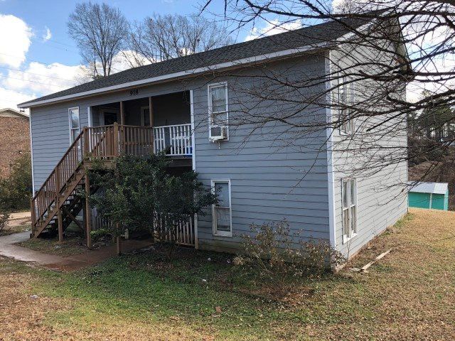 918 Fiske St, Durham, NC 27704