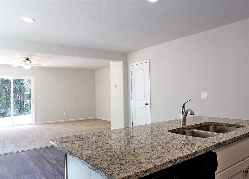 918 E Green St #D111, Franklinton, NC 27525