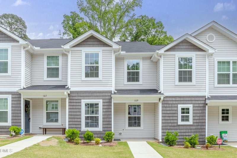 918 Green St #F109, Franklinton, NC 27525