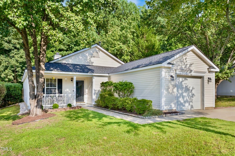 918 Homestead Park Dr, Apex, NC 27502