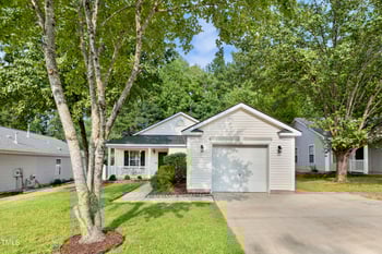 918 Homestead Park Dr, Apex, NC 27502