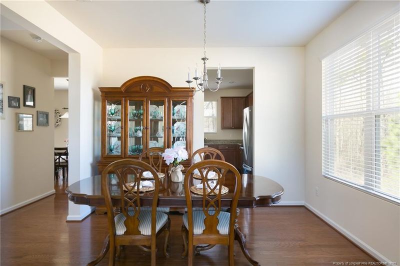 918 Merchants Ct, Sanford, NC 27330