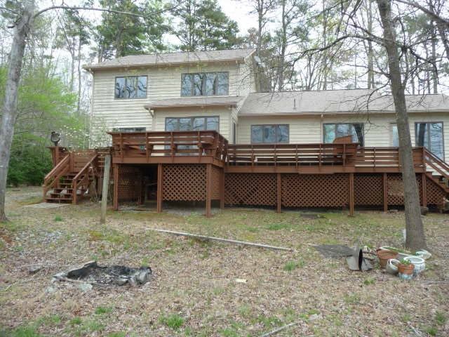 918 Shorefront Ln, Hillsborough, NC 27278