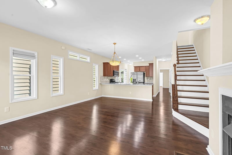 919 Branch Line Ln, Apex, NC 27502