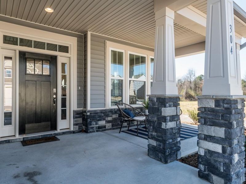 919 Burning Maple Ln, Mebane, NC 27302
