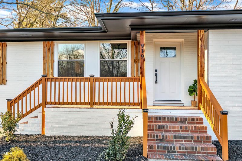 919 Fiske St, Durham, NC 27703
