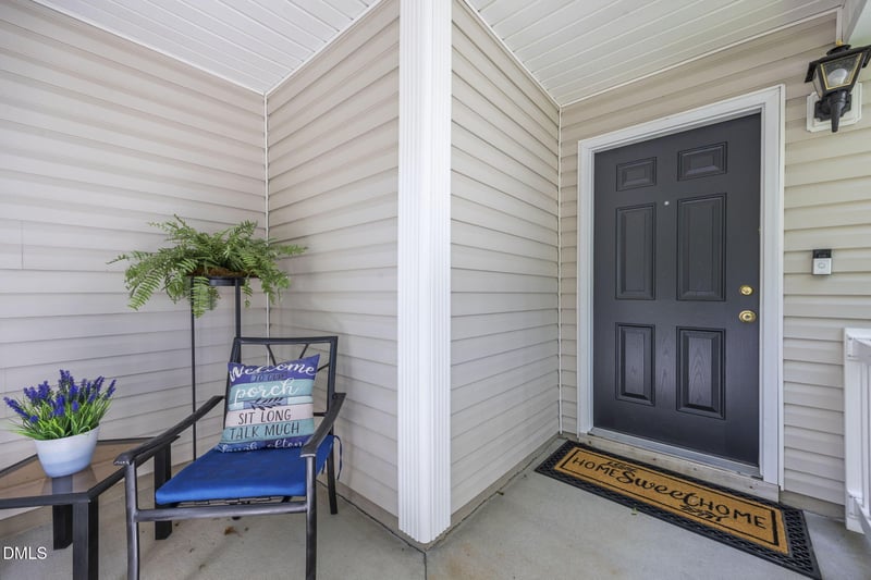 919 Homestead Park Dr, Apex, NC 27502