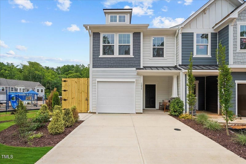 919 Kensley Grove Ln #32, Fuquay Varina, NC 27526