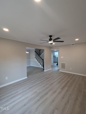 919 Lexington Ct, Cary, NC 27511