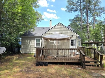 919 Mckimmon Rd, Fayetteville, NC 28303