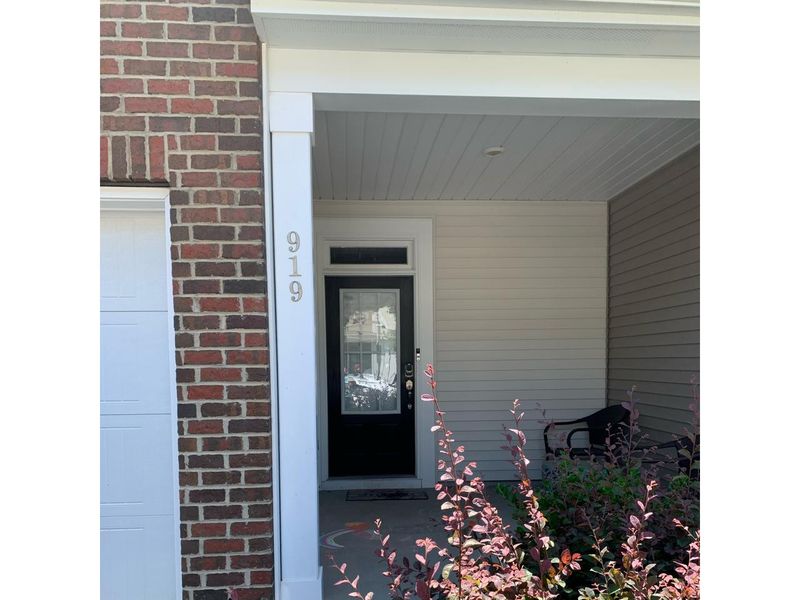 919 Saratoga Dr, Durham, NC 27704
