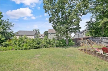 919 Screech Owl Dr, Hope Mills, NC 28348