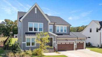 919 Shiloh Hills Dr, Fuquay Varina, NC 27526