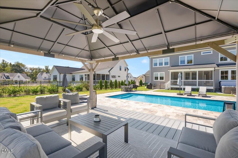 919 Shiloh Hills Dr, Fuquay Varina, NC 27526