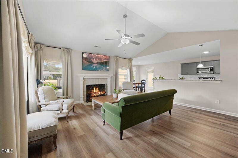 92 Apple Grove Ln, Four Oaks, NC 27524