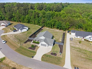 92 Apple Grove Ln, Four Oaks, NC 27524