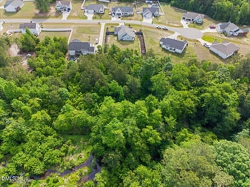 92 Apple Grove Ln, Four Oaks, NC 27524