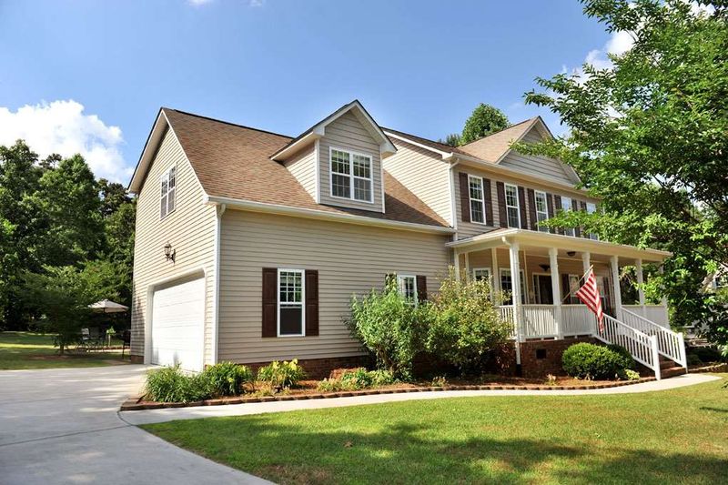 92 N Ashlyn Dr, Clayton, NC 27527