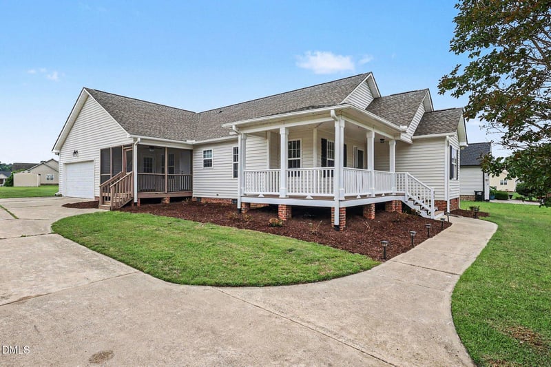92 Balsawood Ct, Willow Springs, NC 27592