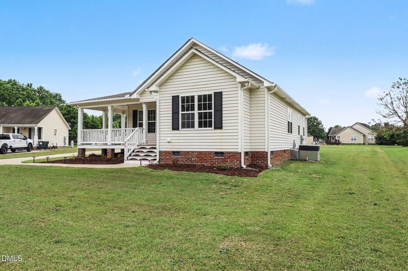 92 Balsawood Ct, Willow Springs, NC 27592