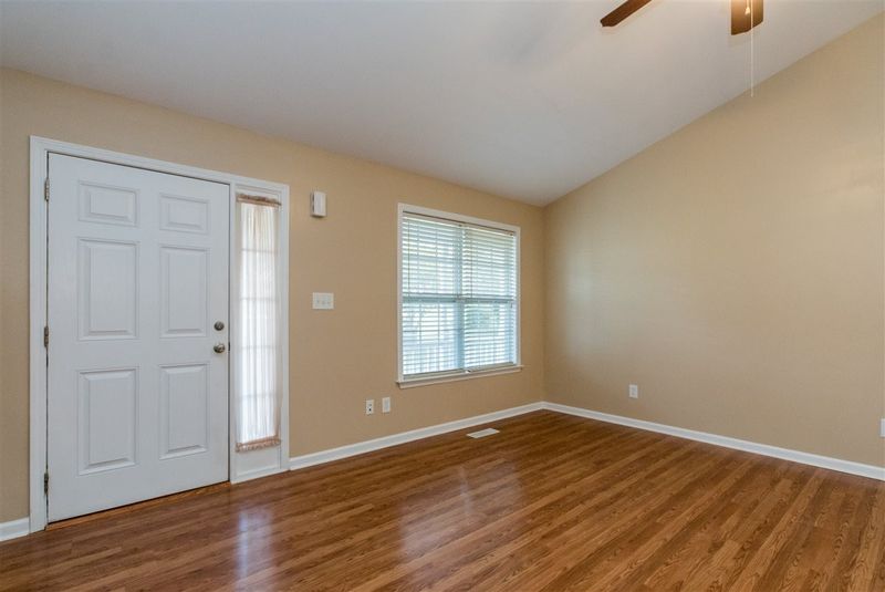 92 Buckingham Ct, Smithfield, NC 27577