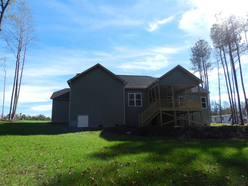 92 Candlenut Ln, Smithfield, NC 27577