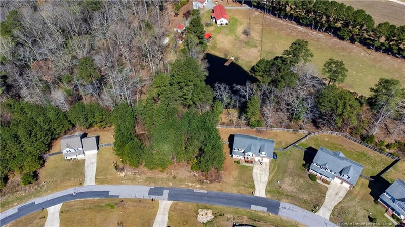 92 Carter Dr, Sanford, NC 27332