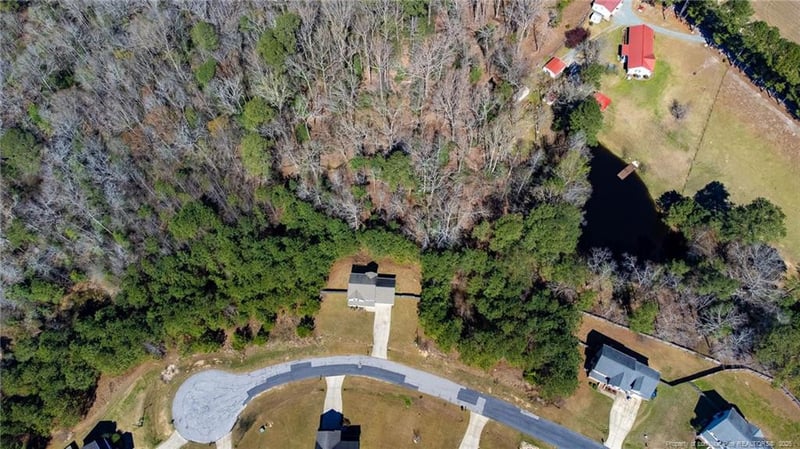 92 Carter Dr, Sanford, NC 27332