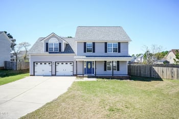 92 Essex Ct, Sanford, NC 27332