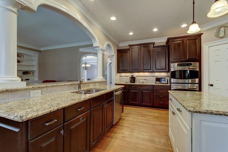 92 S Freeman Dr, Pittsboro, NC 27312