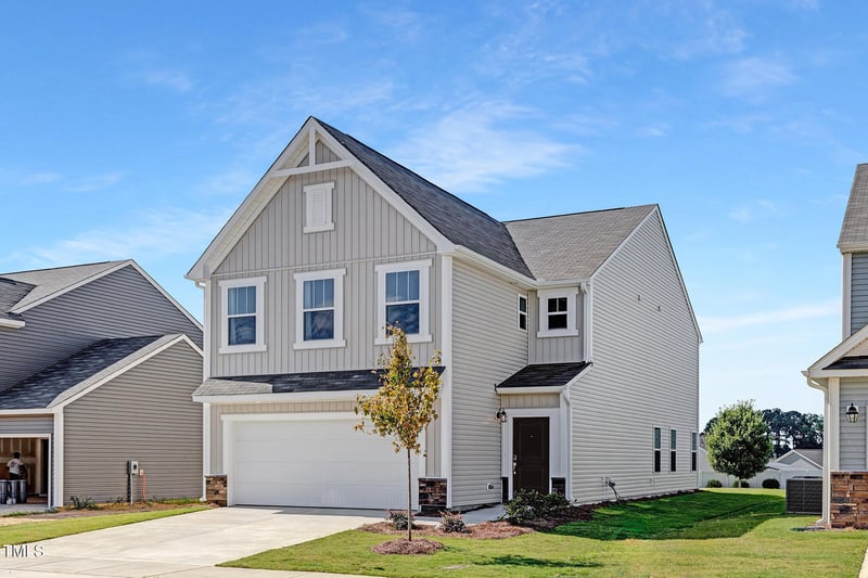 92 Horseshoe Pl #9, Angier, NC 27501