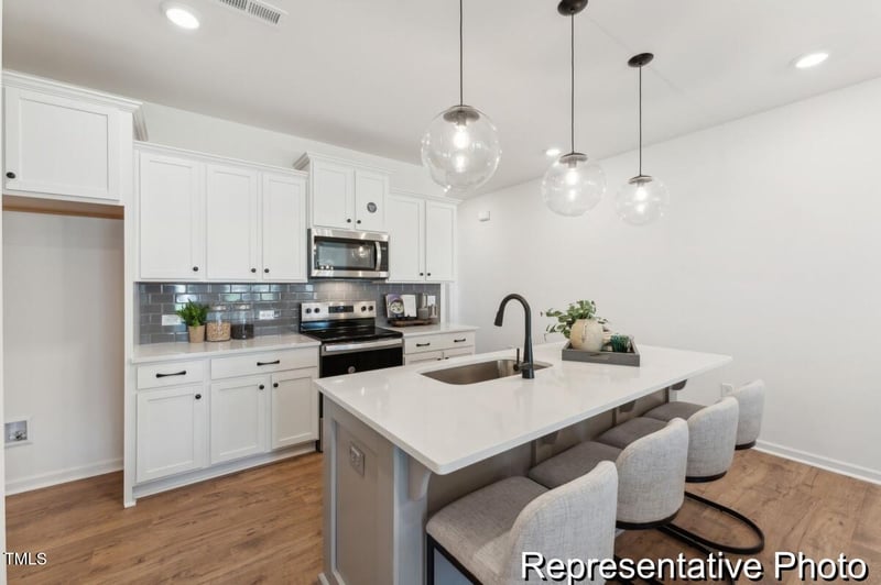 92 Horseshoe Pl, Angier, NC 27501