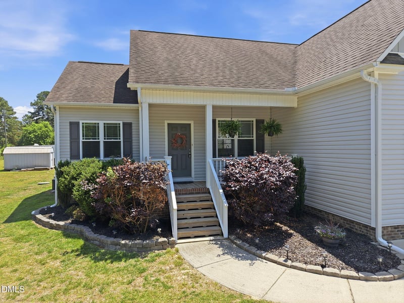 92 Poston Ct, Benson, NC 27504