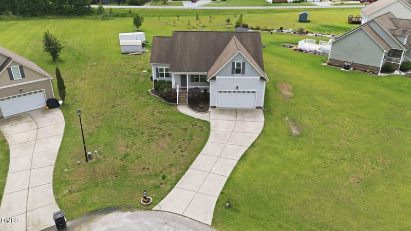 92 Poston Ct, Benson, NC 27504
