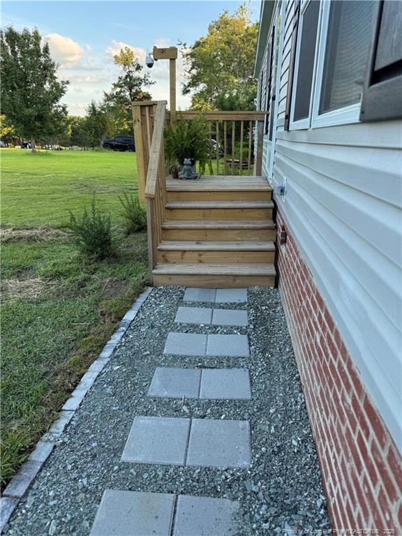 92 Rad St, Lillington, NC 27546