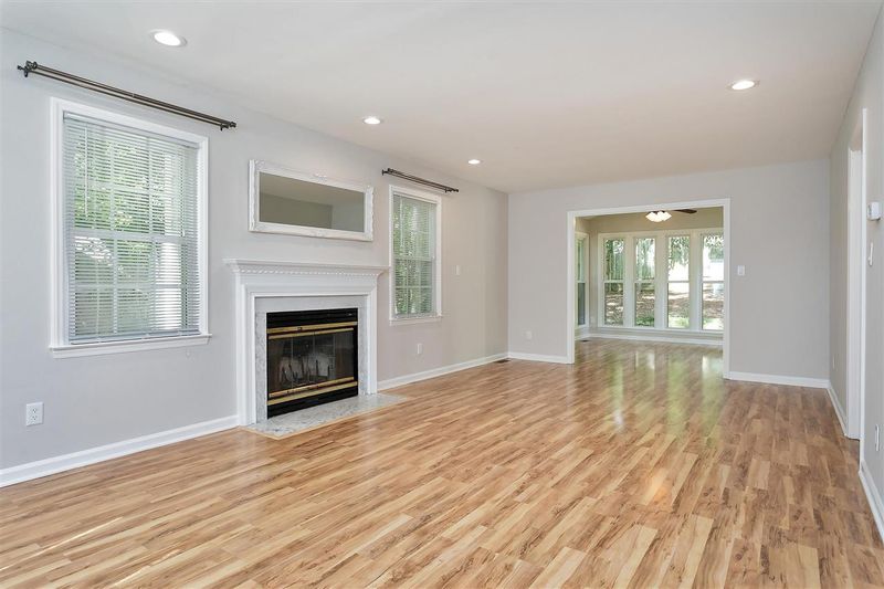 920 Balmoral Pl, Cary, NC 27511