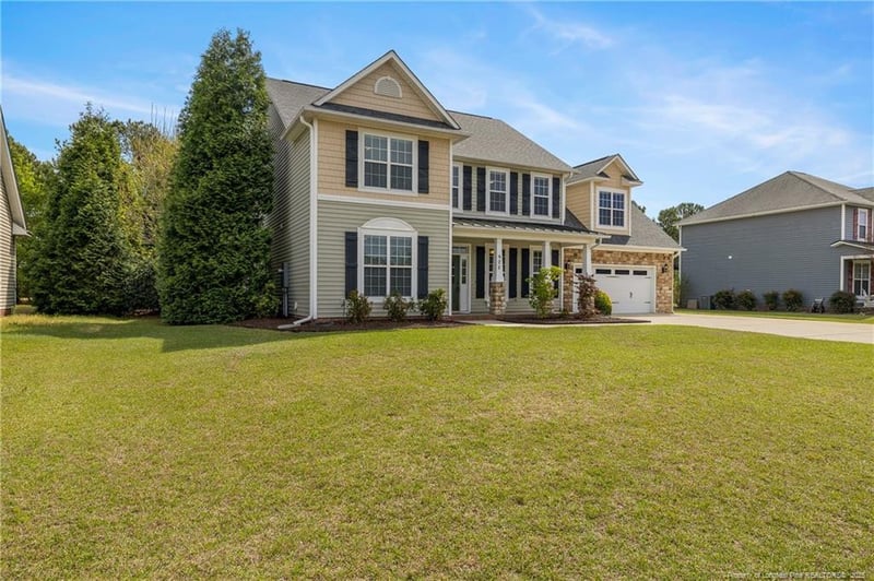 920 Bobby Jones Dr, Fayetteville, NC 28312