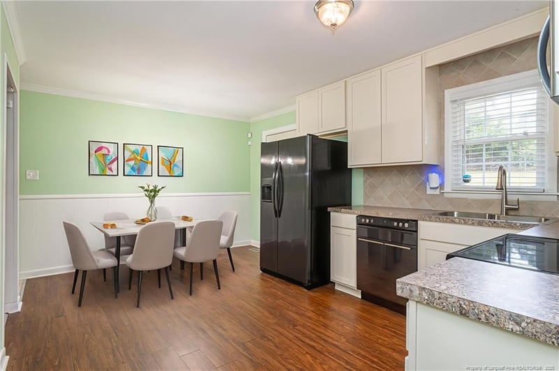 920 Carnegie Dr, Fayetteville, NC 28311