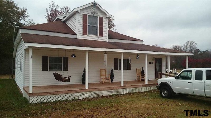 920 Cheves Rd, Zebulon, NC 27957